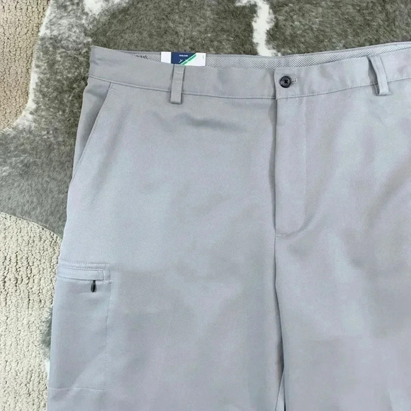 NWT Izod Golf Classic Fit Shorts - Picture 3 of 12